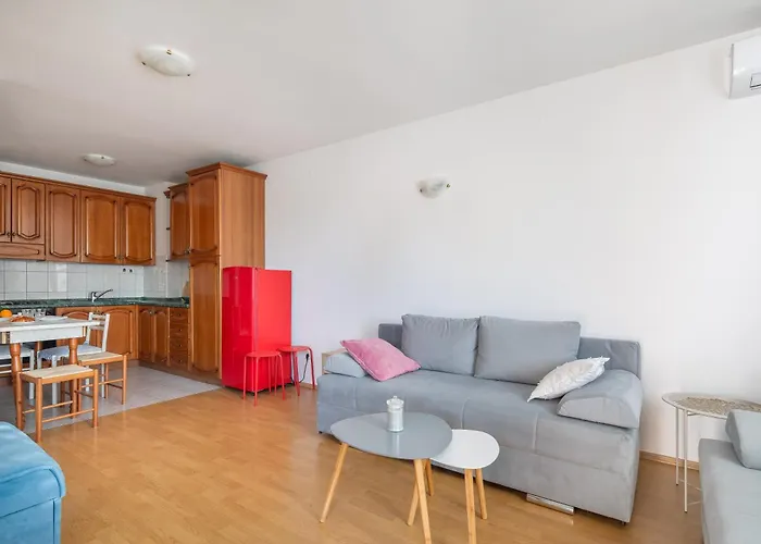 Jasna - Free Parking * Makarska